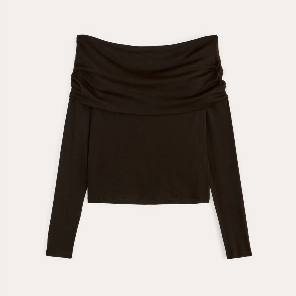 The Everlane Off-Shoulder Top in Butterlux XS